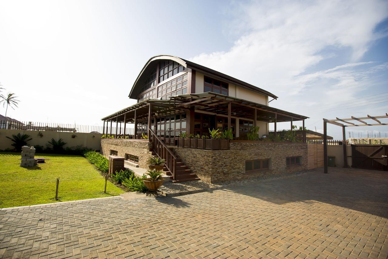 The Palms At Prampram Villa Exterior photo